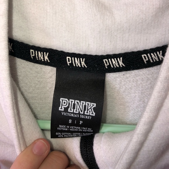 SOLD PINK VS Quarter Zip - Picture 4 of 6